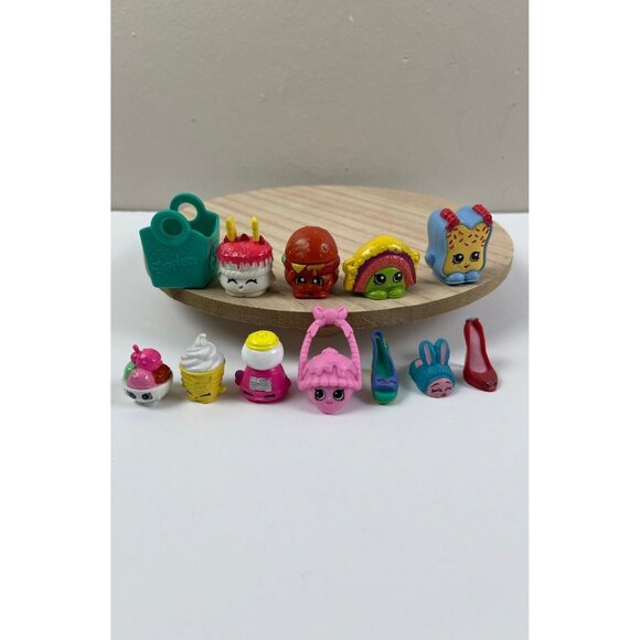 Shopkins Lot (12 pieces) - Picture 1 of 6